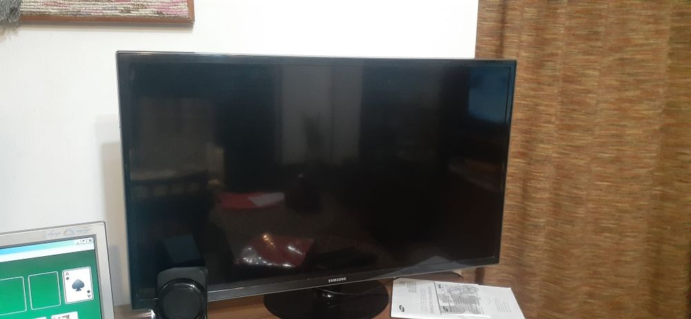 Телевизор . Samsung 32