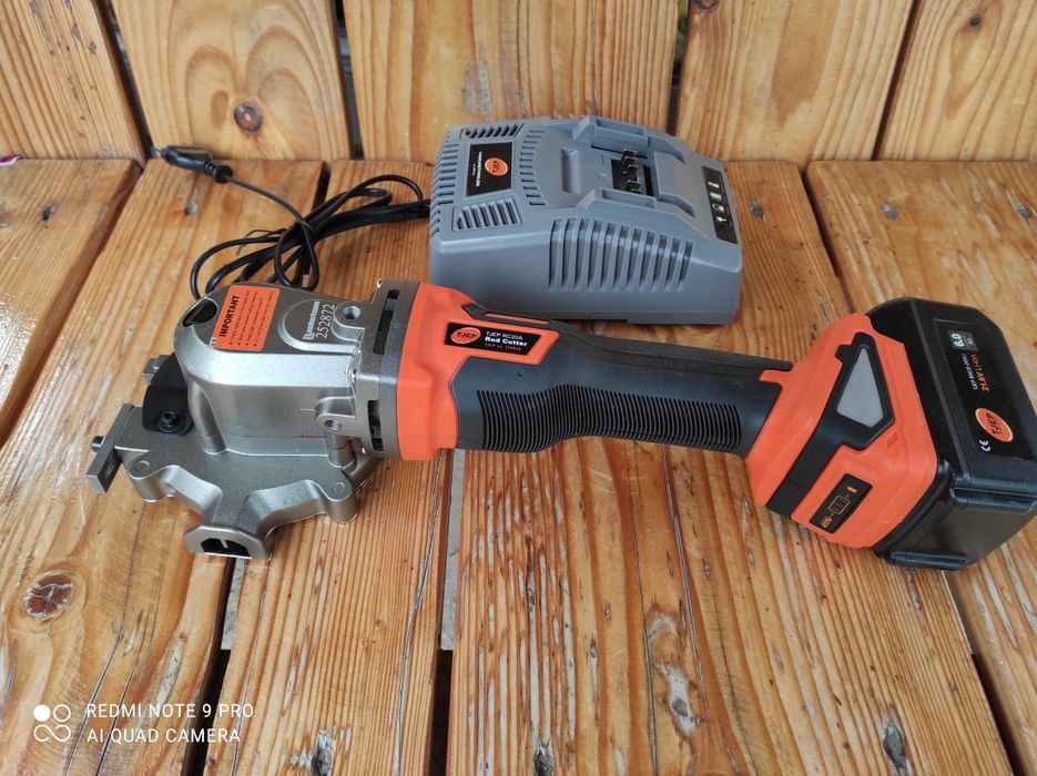 T jep masina pentru debitat metal