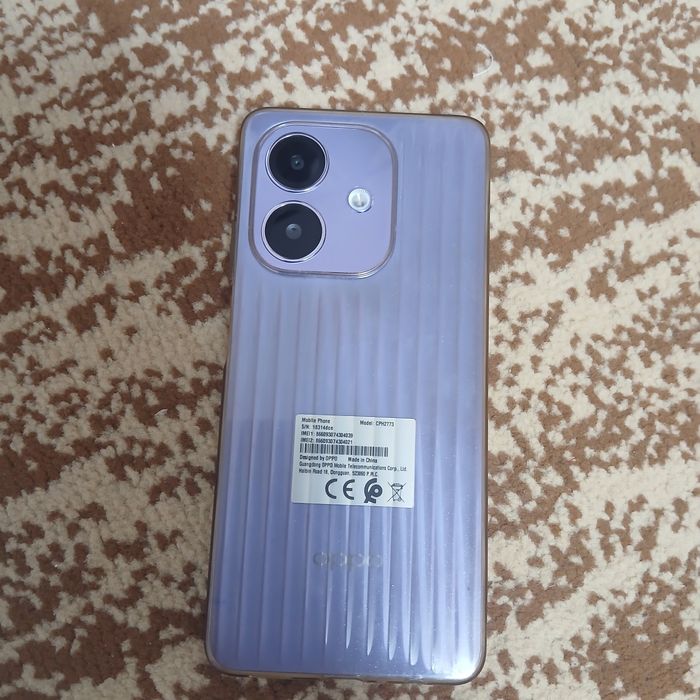 Оppо А5 i в хорошем состояний