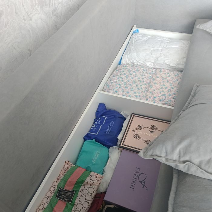 Продам кровать и диван