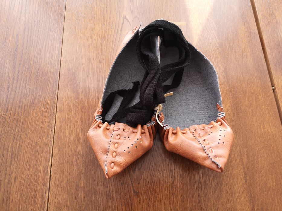 Opinci diferite culori, toate mărimile.