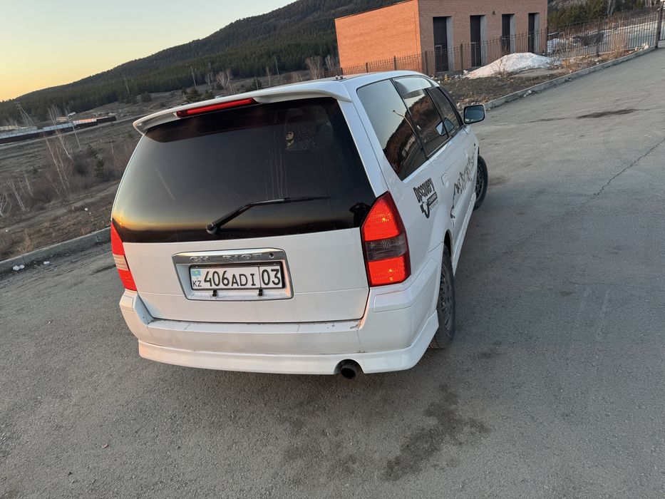 Митсубиси полный привод миневен продам