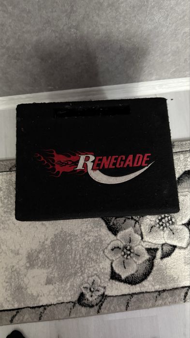 Бас каса и усилвател за кола Renegade