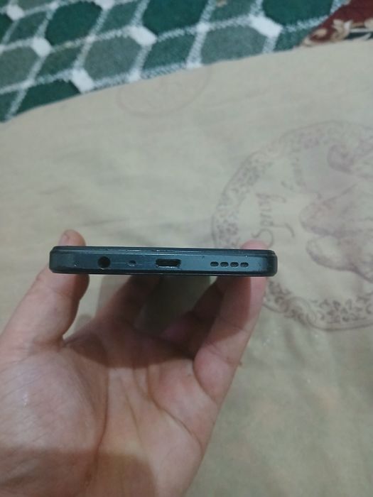 Realme c30s sotiladi 64 xotira