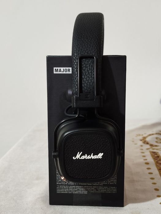 Marshall 5 orginal sotiladi