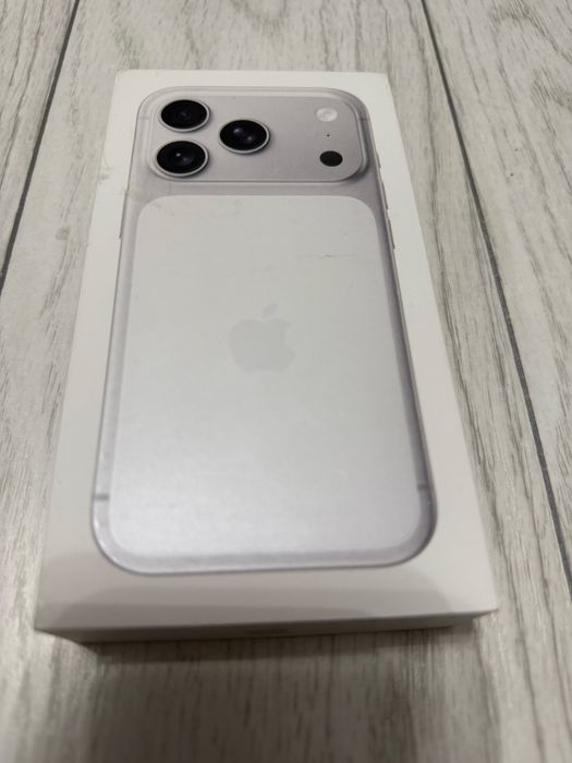iPhone 17 Pro , 512GB , Silver , NOU , neactivat