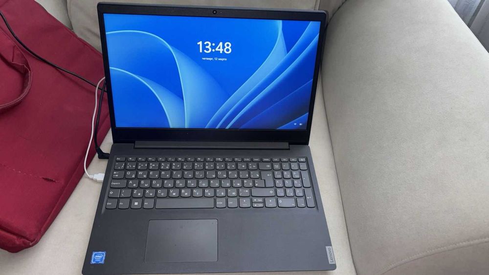 продам ноутбук LENOVO