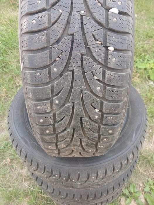 Продам зимние шины