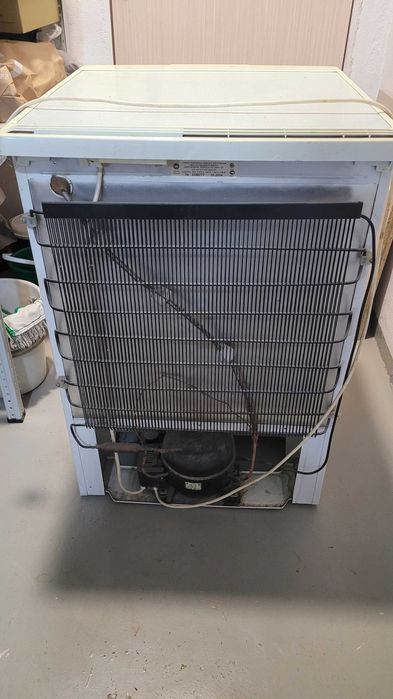 Морозильник Бирюса