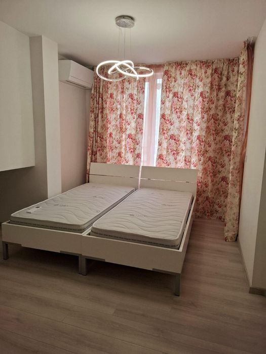 Продава се Тристаен апартамент в София, Център - 120 кв.м за 2750 €/кв.м - Снимка #4