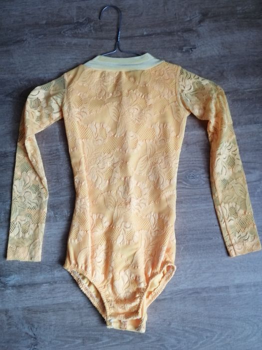 Vând Rochițe dans sportiv