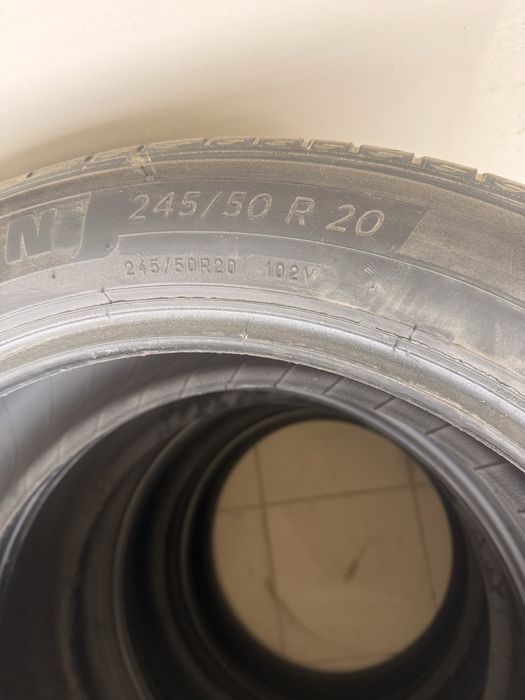 Шины б/у Michelin 245/45/20
