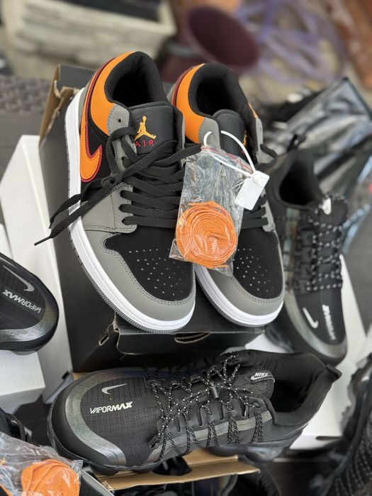 Nike vapor max / jordan 1 low