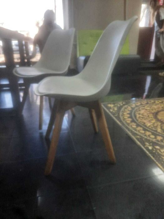 Продам столы, стулья, диваны, барная стойка