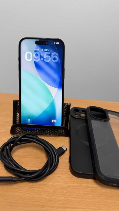 iPhone 15 Black, de 128Gb- pret fix