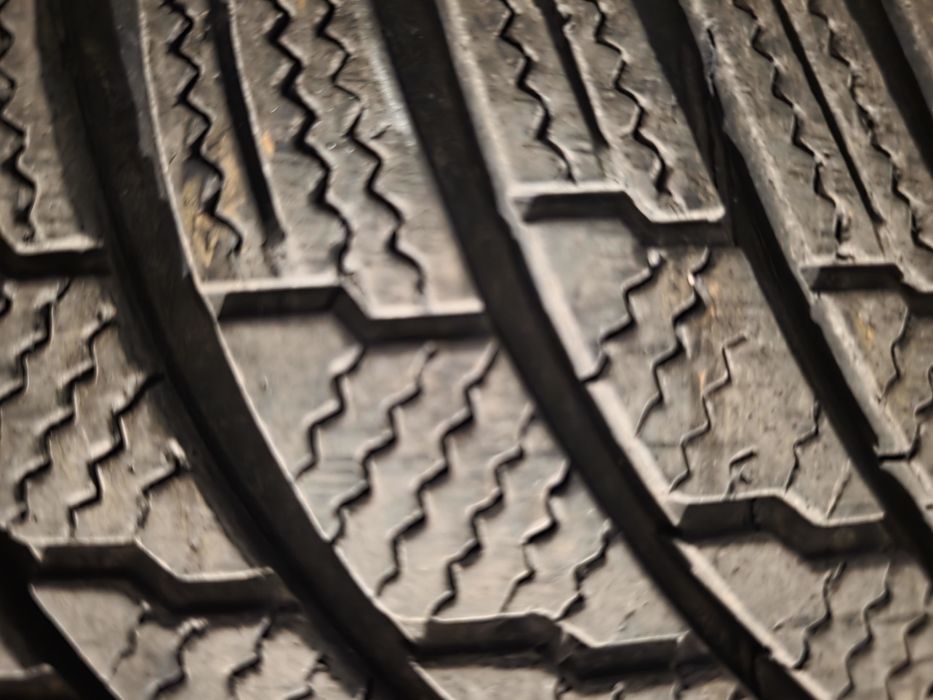 Зимни гуми FIRESTONE WINTERHAWK-4
245/45 R19 102V