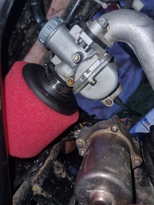 Vând sau schimb atv 125cc automat