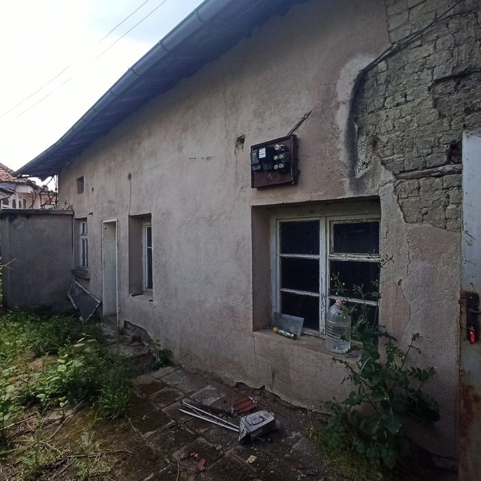 Сгради върху самостоятелен маломерен парцел