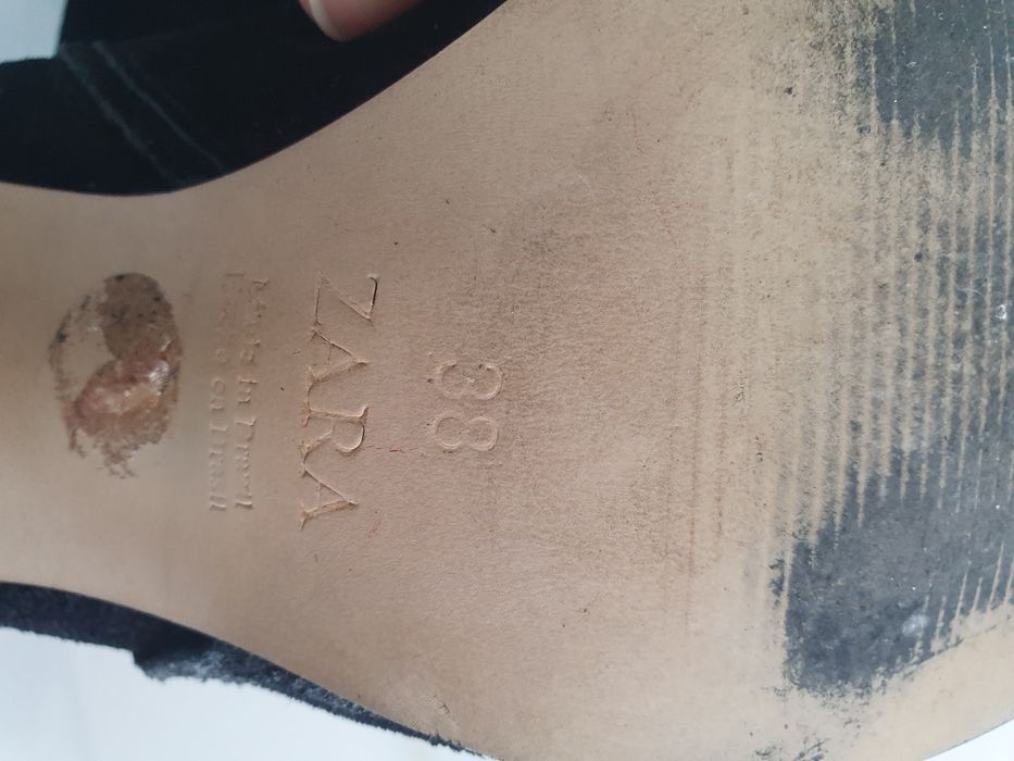 Cizme zara piele intoarsa nr. 38