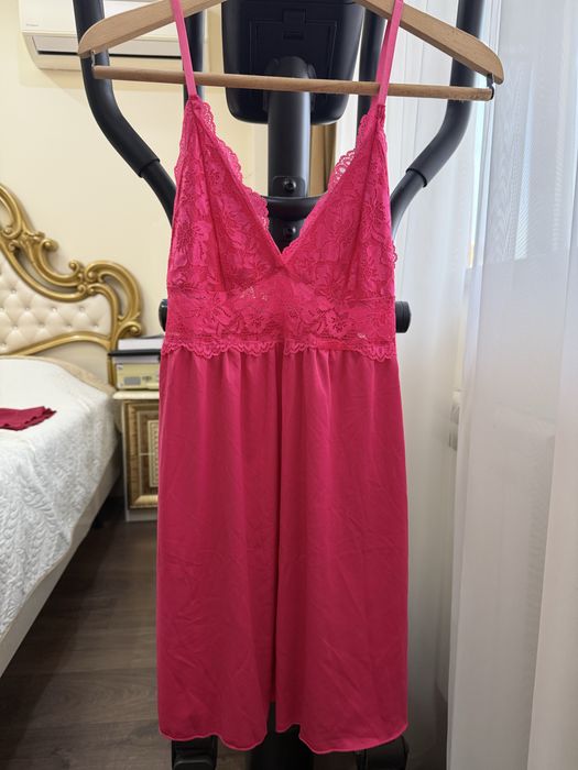 Дамска сатенена нощница