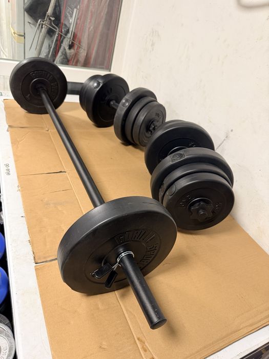 Gantere reglabile+haltera cu discuri greutate totala 50 kg, pret 350 lei predare in Bucuresti sector 4