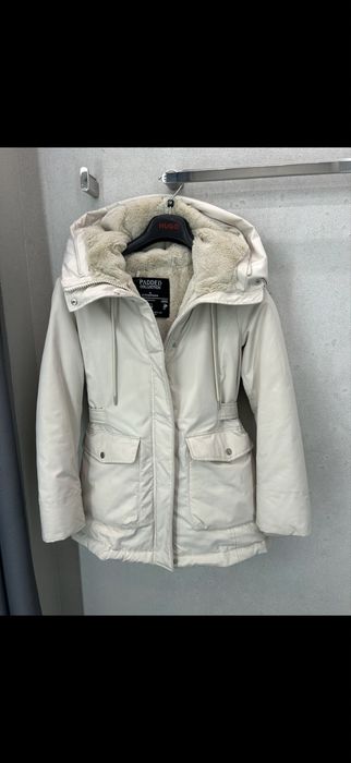 Зимно яке Stradivarius