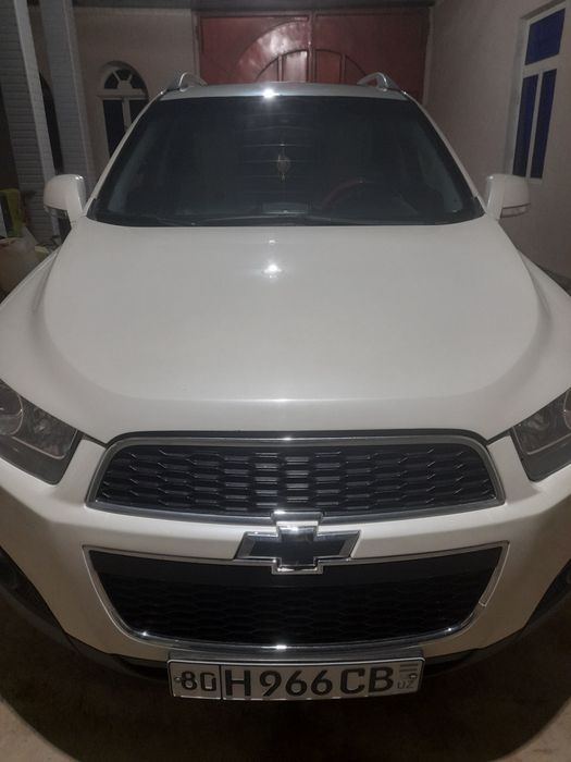 Kaptiva 2012yil 2.4mator barter bor