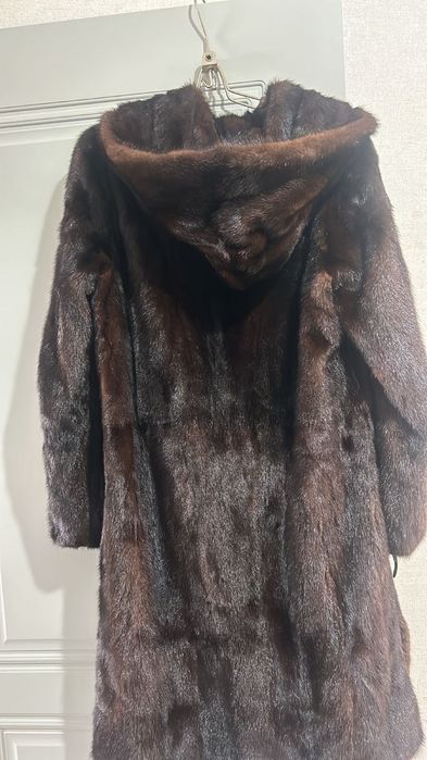Шуба в хорошем состоянии