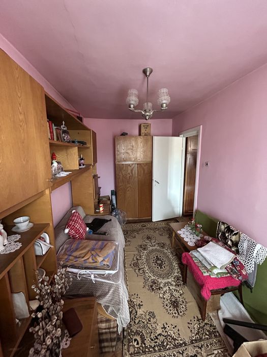 Apartament cu 3 camere