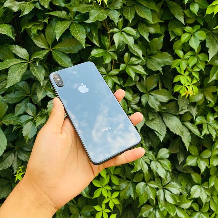 iPhone Xs Max Ideal holatda