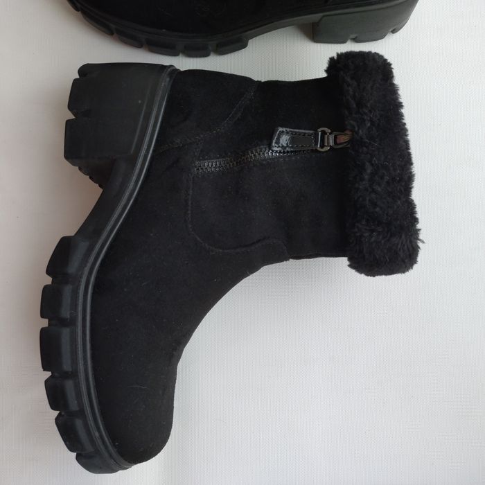 Сапоги женские продам