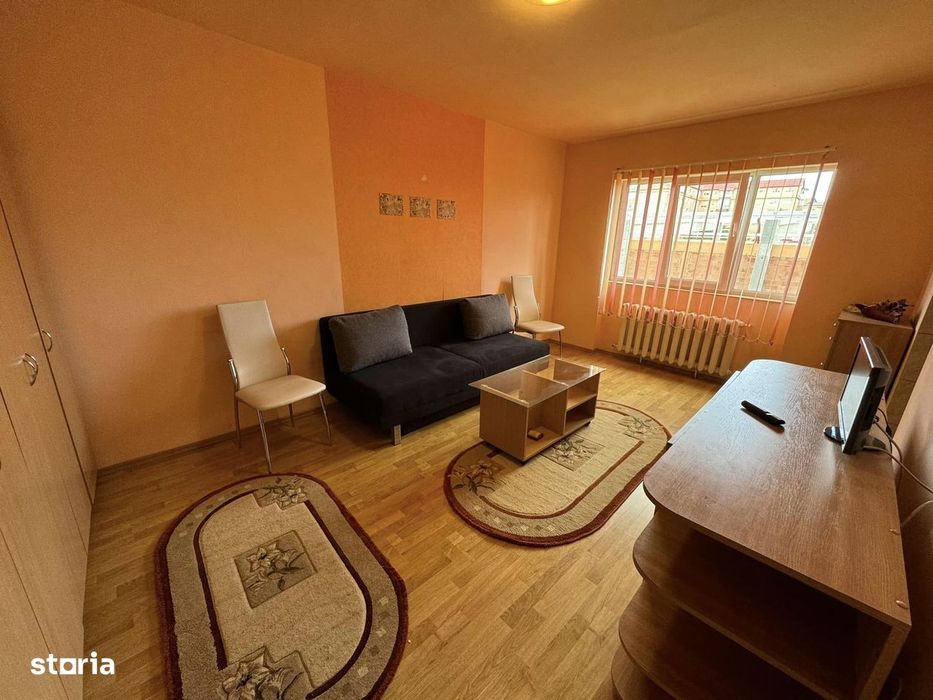 Garsonieră spațioasă, 35 mp, cu bucătărie separată Valea Aurie