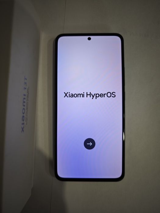 Продам недорого смартфон Xiaomi 13T