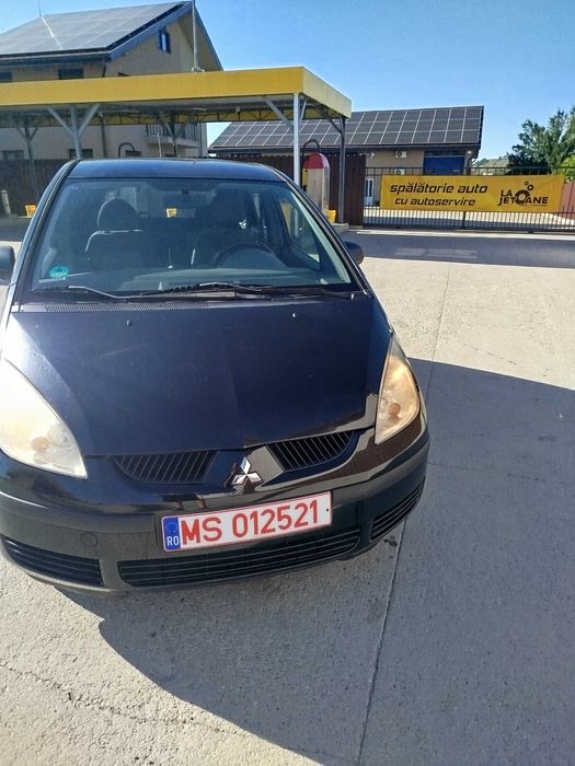 Mitsubishi colt