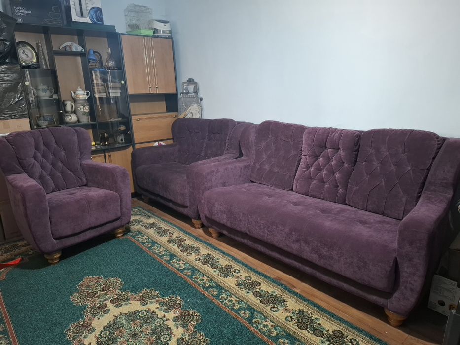 Диван + 2 кресла в идеальном состоянии