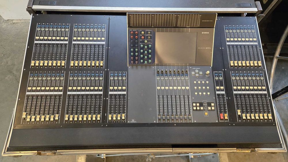 Mixer digital Yamaha M7CL-48