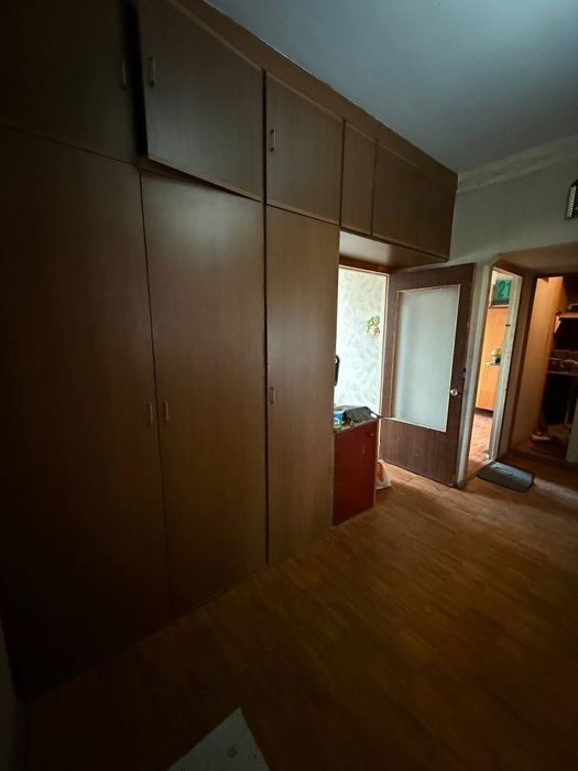 Продаю свою сергели ярмарка 4х ком Удвоенный Зал 96м2 реальным торг