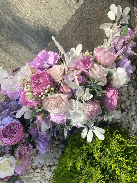 Decor floral pentru capota mașinii
