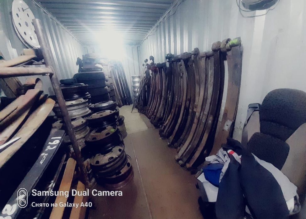 Грузовой запчасти. Мост. Рессор. Двигатель. Коробка.