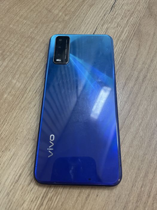 Продам срочно VIVO Y20s