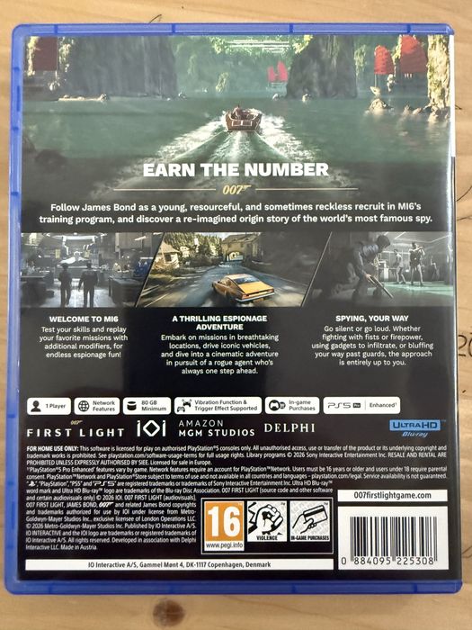 007 James Bond First Light PS5