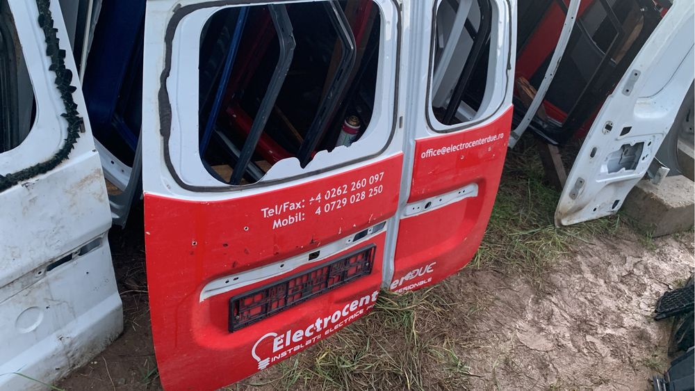 Usa spate Dacia Dokker partea dreapta/stanga an 2013/2020