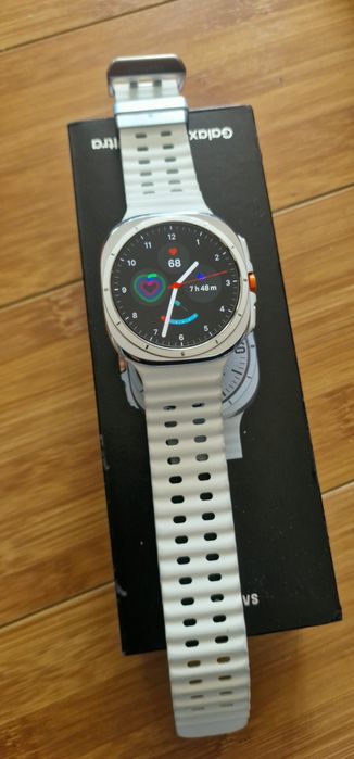Samsung watch ultra white titanium ca nou