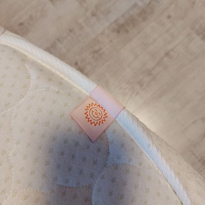 Детски матрак с  кокос и полиуританова пяна за кошара или легълце