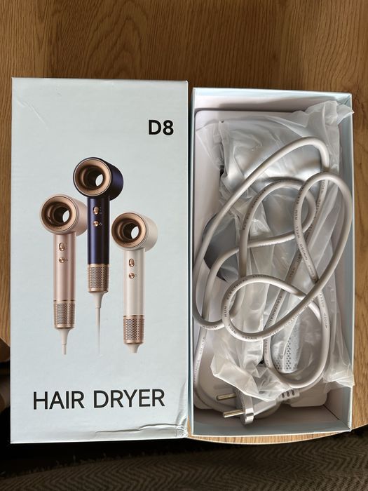 Uscator de par profesional nou, 1600W