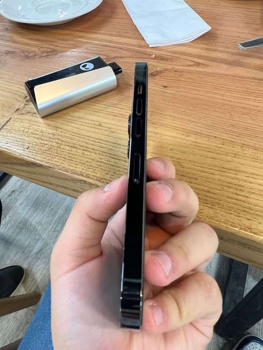 Продаю iPhone 13 pro 256гб