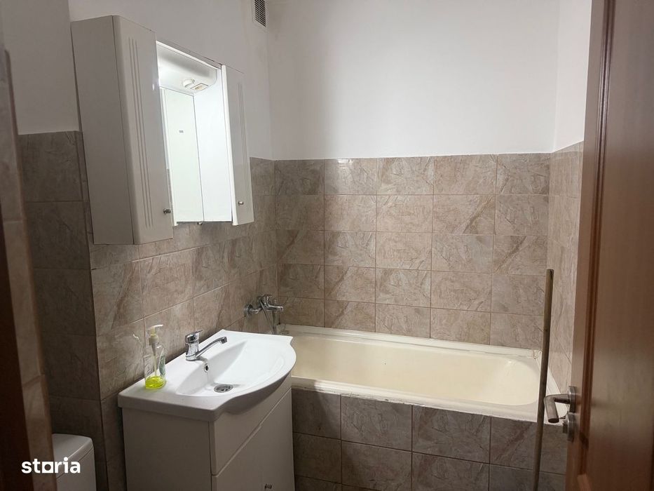 Garsoniera etaj 1, Zona Burdea