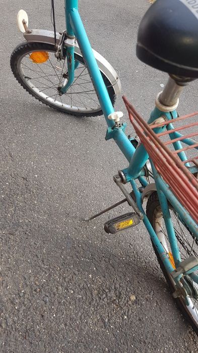 Vand bicicleta pliabila , 450 lei