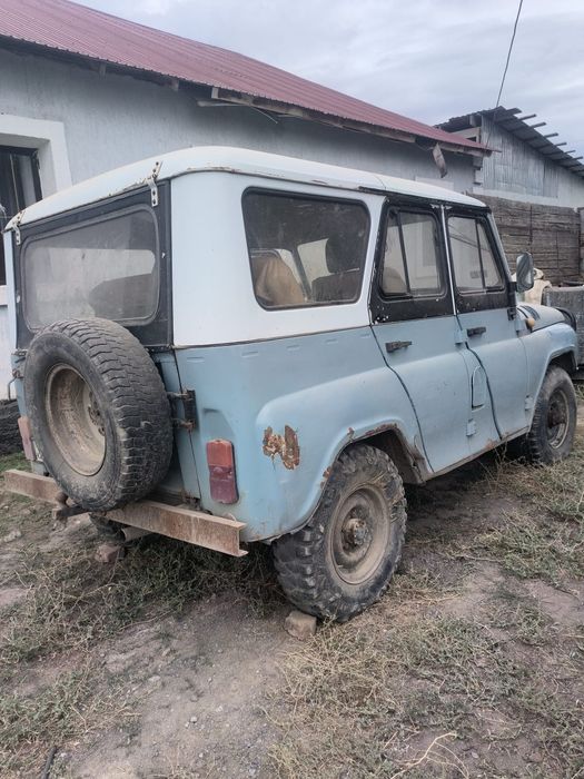 Уазик сатылады 2.4