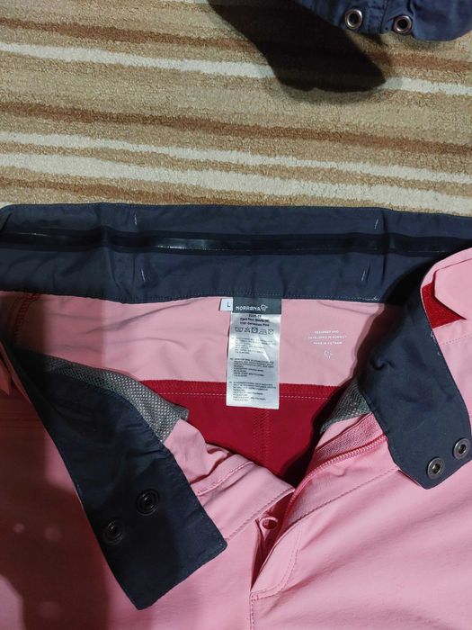 Pantaloni scurți, munte, treking Norrona ,damă, L